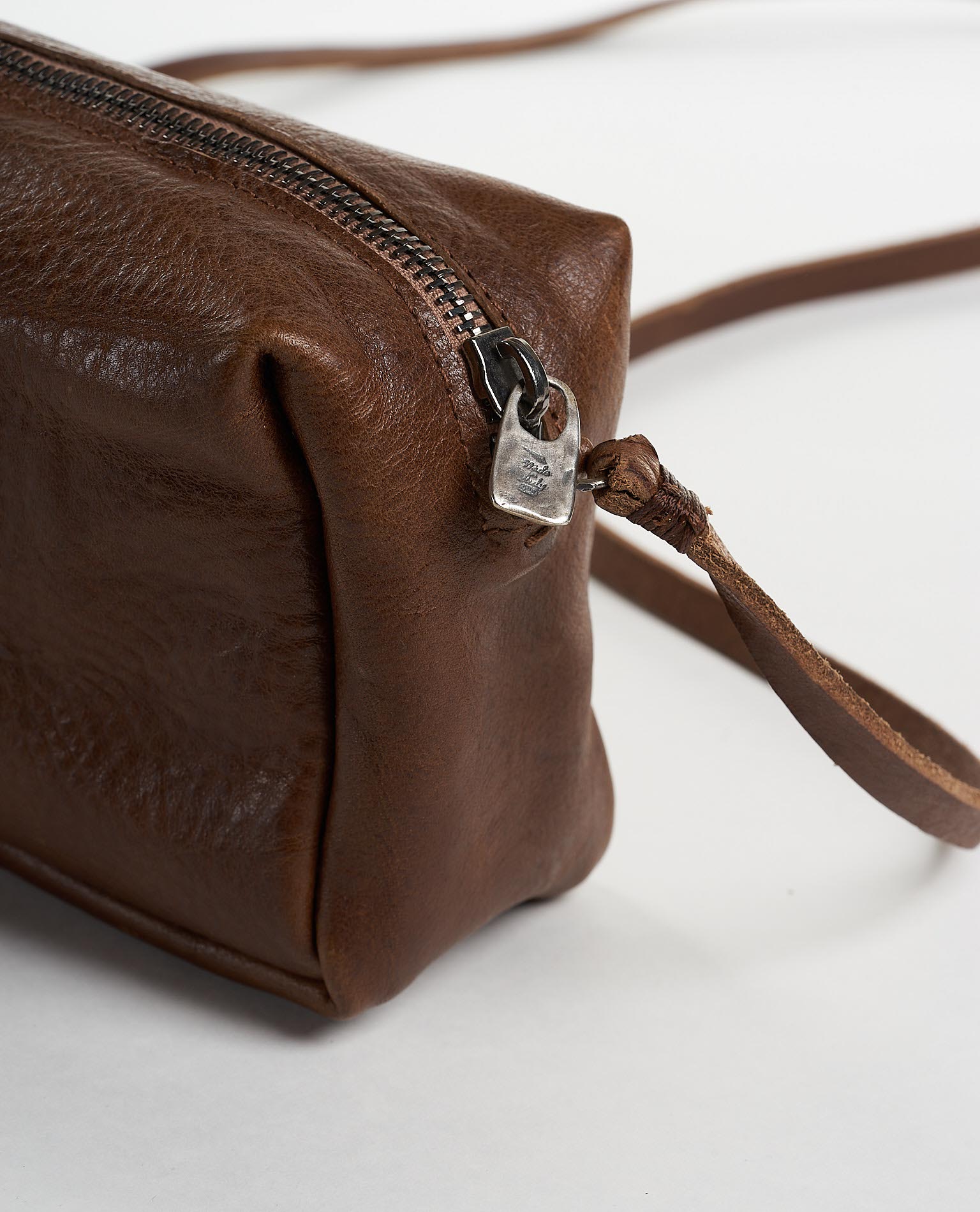 daniele basta leather and silver bags - DETAIL